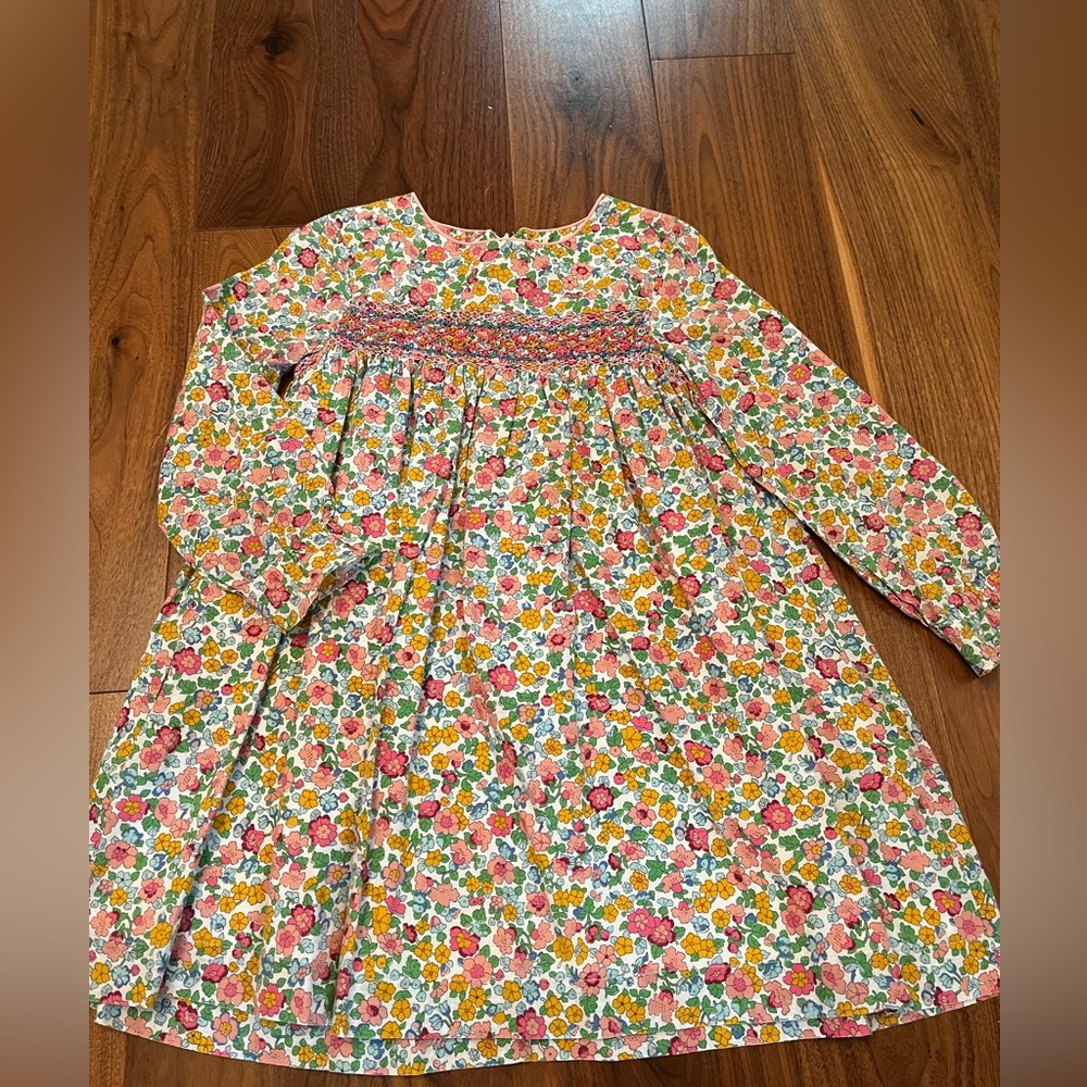 Mini Boden cotton dress with smocking- size 5-6y- perfect condition- fully lined